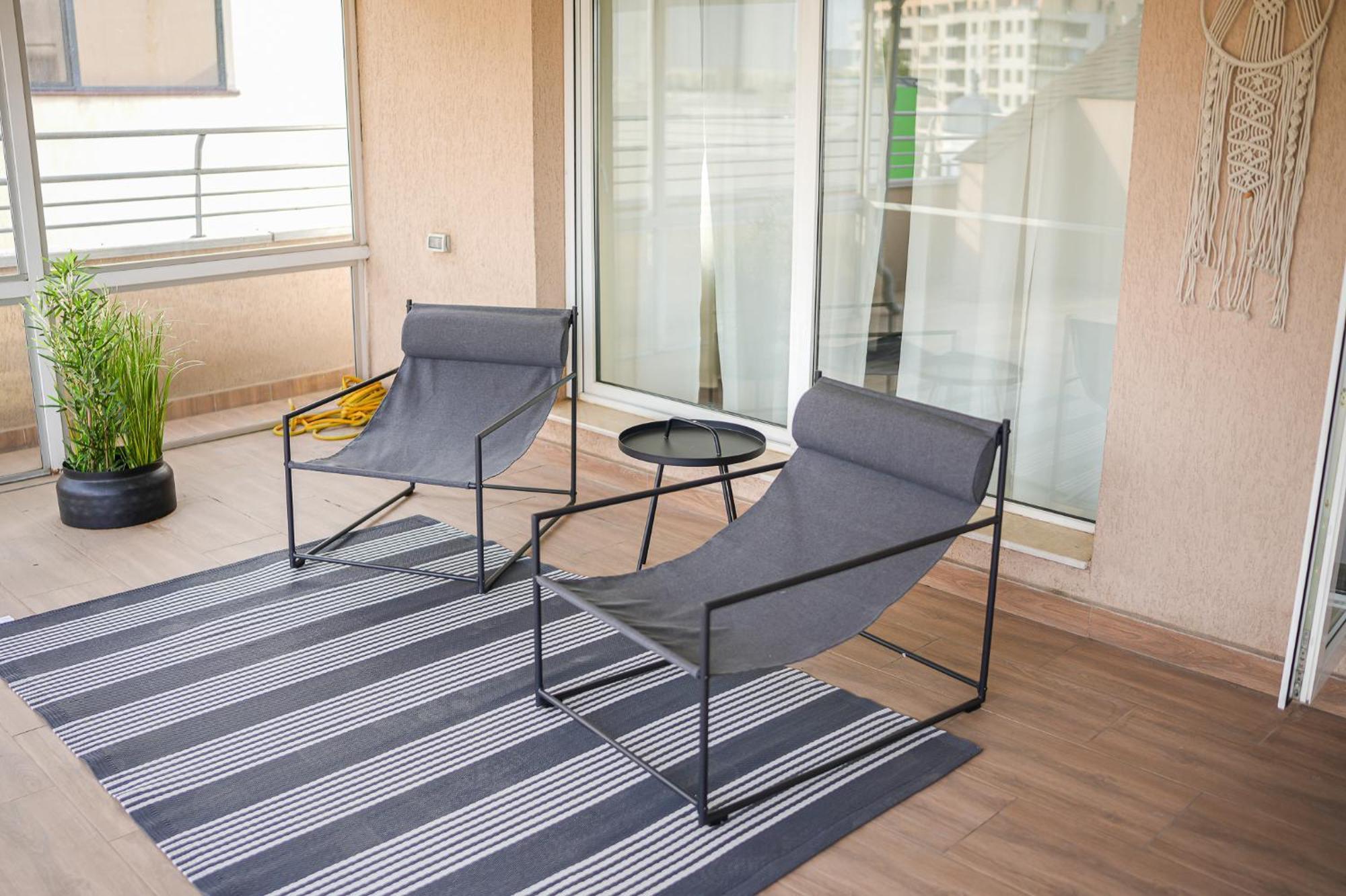 Penthouse With Huge Rooftop Terrace & City View Бухарест Екстер'єр фото
