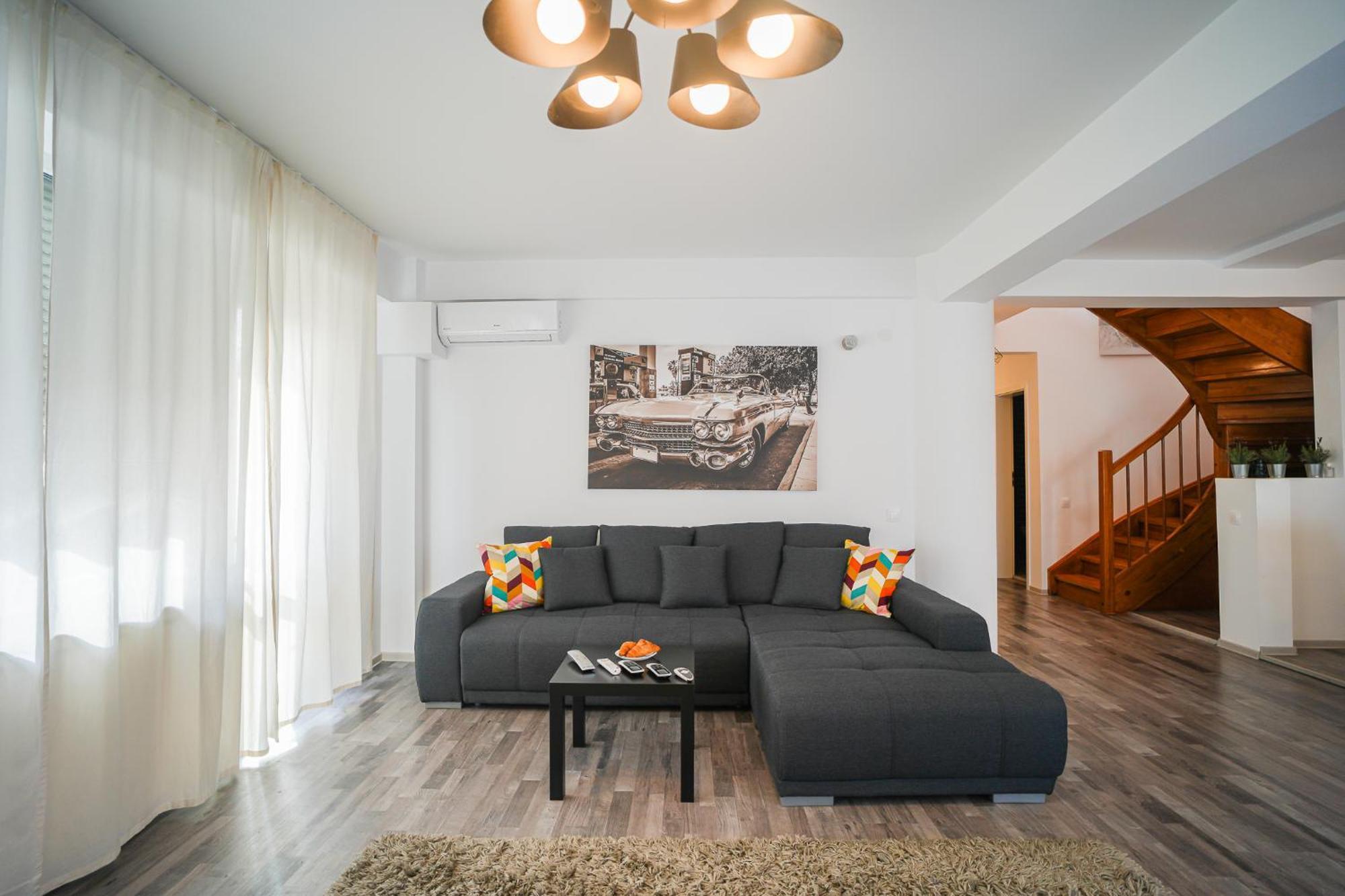Penthouse With Huge Rooftop Terrace & City View Бухарест Екстер'єр фото
