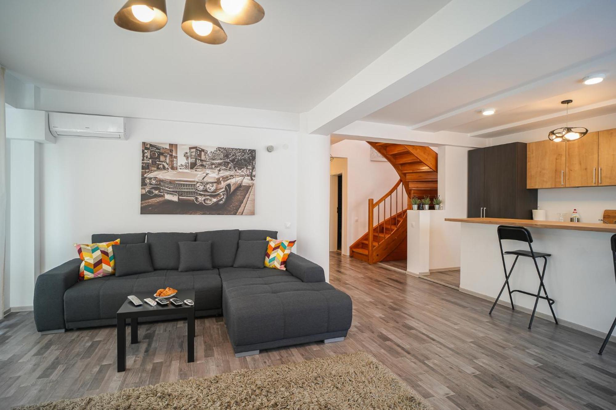 Penthouse With Huge Rooftop Terrace & City View Бухарест Екстер'єр фото